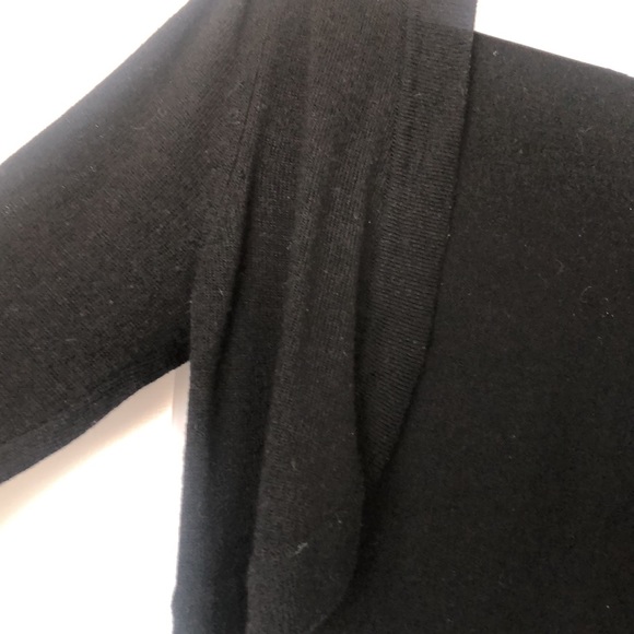 Cropped Cardigan - Picture 2 of 4